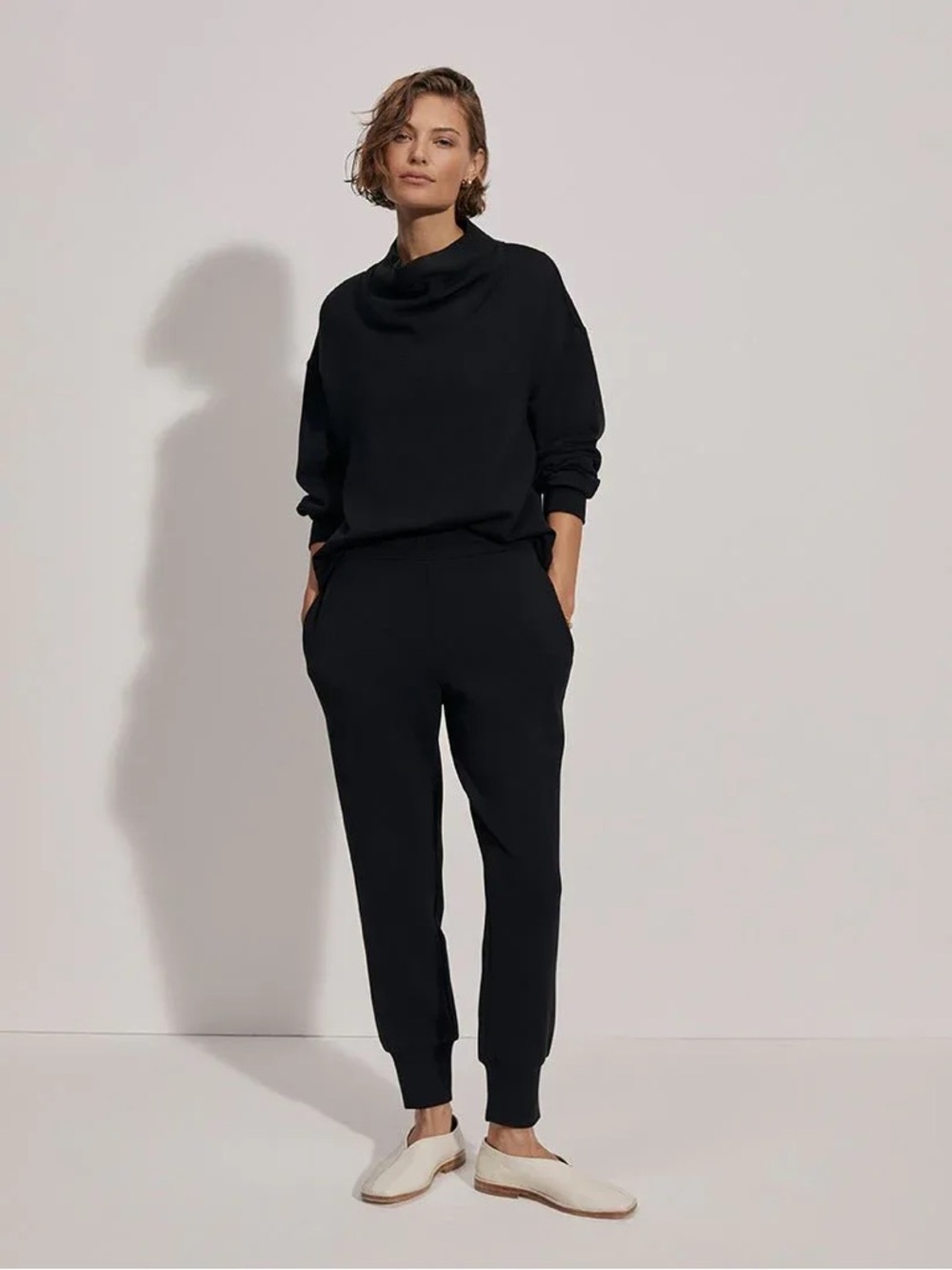 NWT Women’s Varley Black Slim Cuff Pants Joggers XS 27.5” Athleisure